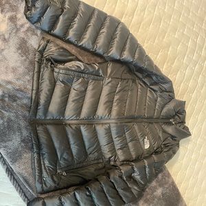 North face women jacket Needs: Patch